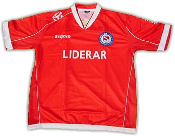  06-07 Argentinos Juniors home