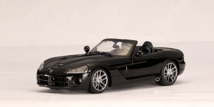 2003 Dodge Viper SRT-10 in Black