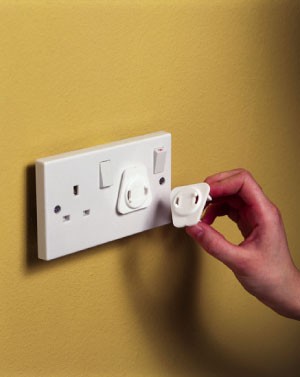 Baby Dan BabyDan Twisting Plug Socket Cover (Pack of six)