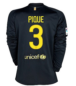 Nike 2011-12 Barcelona Nike L/S Away Shirt (Pique 3)