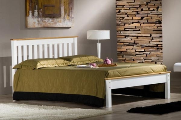 Denver White Pine Bed Frame Double 135cm