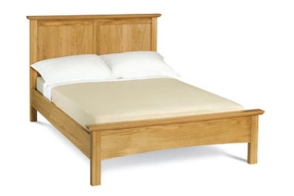 Bentley Designs Cambridge Oak Bedframe Double 135cm