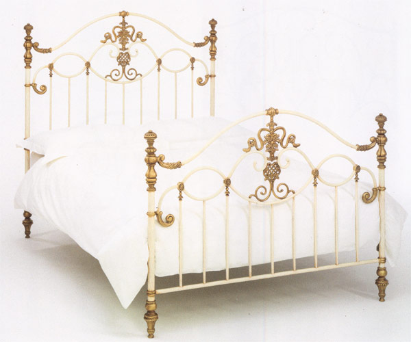 Bentley Designs Sophia Bed Frame Kingsize 150cm