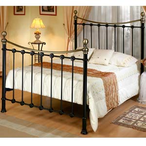 Clearance Birlea Kelso 5FT Kingsize Bedstead -