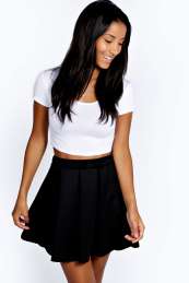 boohoo Scuba Box Pleat Skater Skirt - black azz47865