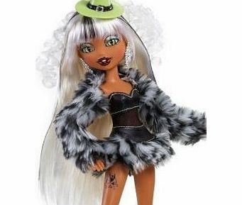 Bratz llaz Magic Night Out Doll - Sashabella Paws by Bratz