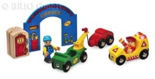 BRIO 33684 Wooden Railway System: Garage Play Set