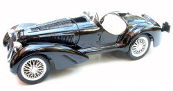 1:43 Scale Alfa Romeo 8C 2900B - Black