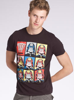 Black `udge Dredd`Printed T-Shirt