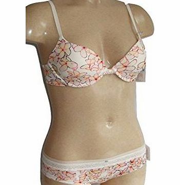 Calvin Klein Naked Glamour T-Shirt Contour Bra amp; Hipster Set F3360 (UK 32C EU 70C - S Hipster, Jasmine Floral Print)