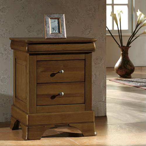 Chateau Oak Bedroom Furniture Chateau Oak 3 Drawer Bedside Cabinet