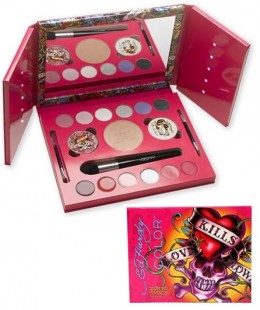 Christian Audigier Ed Hardy Color Make Up Set Love Kills Slowly