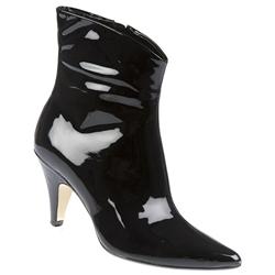 Female Faffia Leaf Leather Upper Leather/Textile Lining in Black