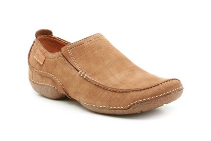 Clarks Roar Edge Oakwood Nubuck