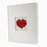 Red rosebud heart photo album