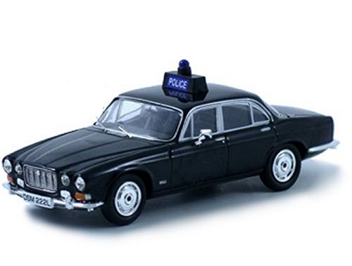 Corgi Jaguar XJ6 Series 1 - Dumfries and Galloway Traffic patrol Car (1:43 Scale)