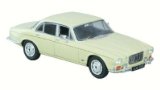 VANGUARDS 1/43 VA08608 JAGUAR XJ6 SER.1 PALE PRIMROSE