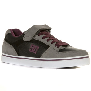 Tribe Skate shoe