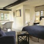 One Night Break at Washbourne Manor