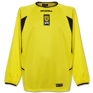 03-04 Scotland Home GK shirt