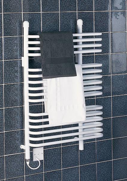 BR400 400W 63cm Ladder Towel Rail in White