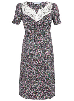 Dorothy Perkins Maternity ditsy crochet dress