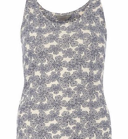 Dorothy Perkins Womens Petite paisley floral vest- White