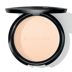 Dr. Hauschka Translucent Face Powder Compact 9g