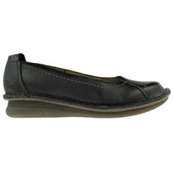 DR MARTENS DM CHLOE PUMP
