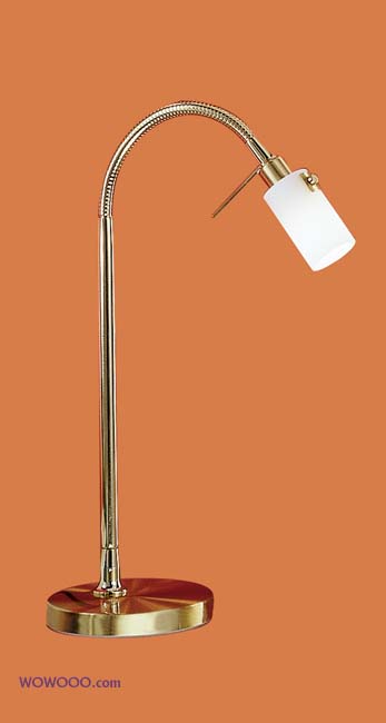 EGLO Benga desk lamp- brass coated