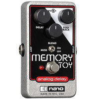 Memory Toy Echo / Chorus Pedal