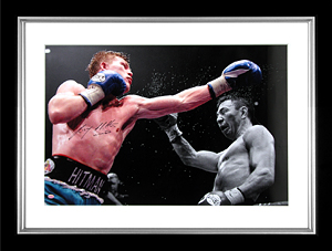 FamousRetail Ricky Hatton v Kostya Tszyu signed 30x20and#39;and39; photo