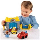 Fisher Price World of Little People Garage Set