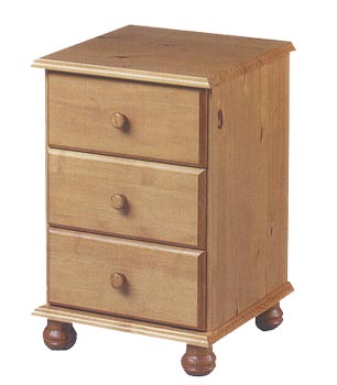 Furniture123 Hamilton Pine 3 Drawer Bedside Table