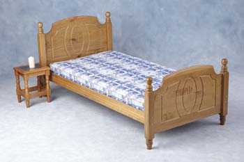 Victoria Bed