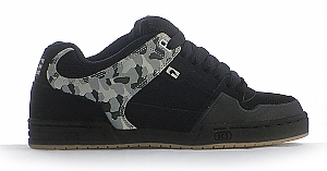 Globe Compound Skate Shoe - Black/Snow Camo