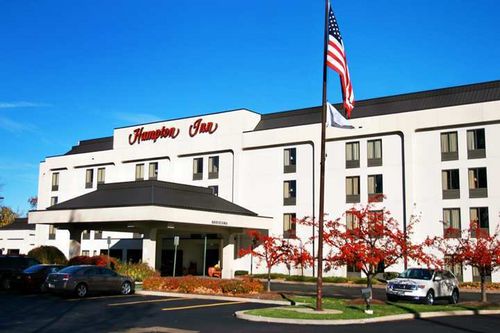 Hampton Inn Rochester - North