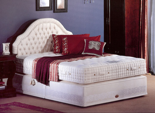 Kingsize Percivale Divan Set