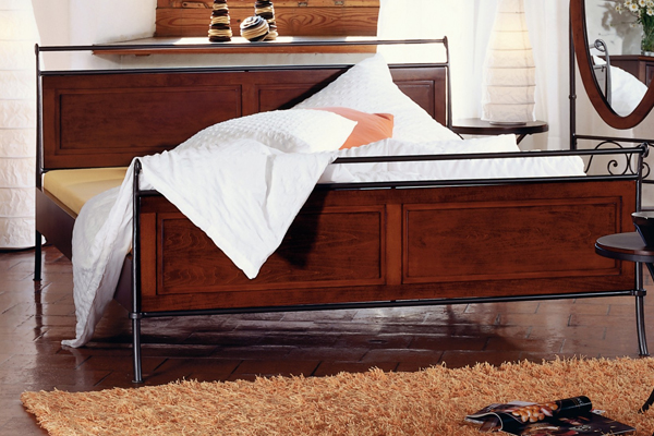 Castelli Bed Frame Kingsize