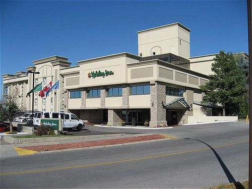 Holiday Inn Calgary Airport