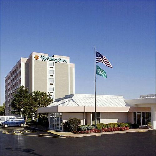 Holiday Inn St. Louis - Forest Park / Hampton Ave.