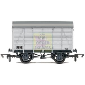 Hornby BR 12 Ton Vent Van