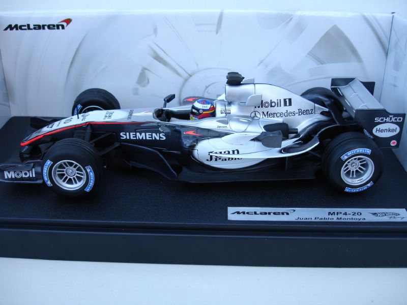 Hot Wheels McLaren-Mercedes MP4/20 Juan Montoya.. in Grey