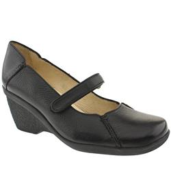 Hush Puppies Female Mentalana Leather Upper in Black