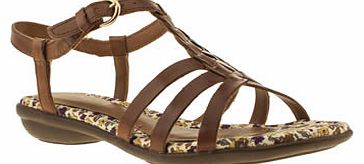 womens hush puppies tan nishi t-strap sandals