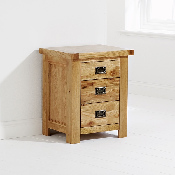 Oak 3 Drawer Bedside Cabinet