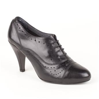 Jones Bootmaker Cailin Court Shoes