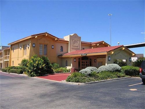 la quinta Inn Austin Highland Mall