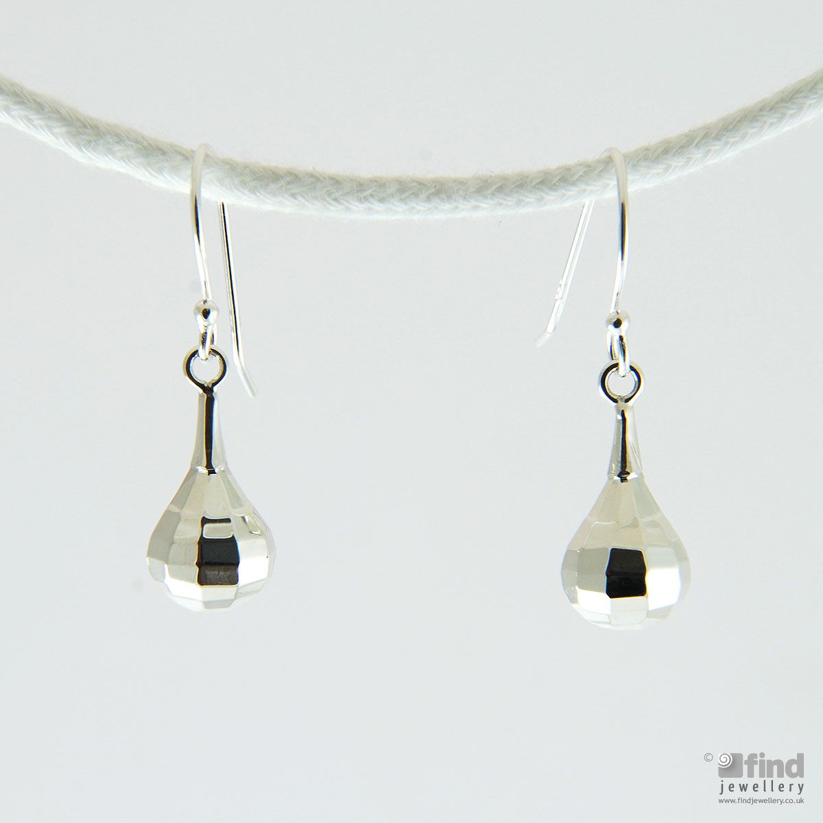 Sterling Silver Diamond Cut Teardrop