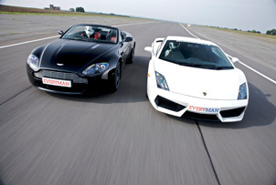 lamborghini Gallardo LP560-4 vs Aston Martin AMV8